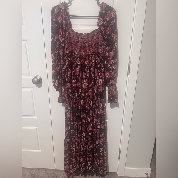 Free People Sweet Escape Floral Long Sleeve Boho Smocked Bodice Maxi Dress M - Picture 5 of 10